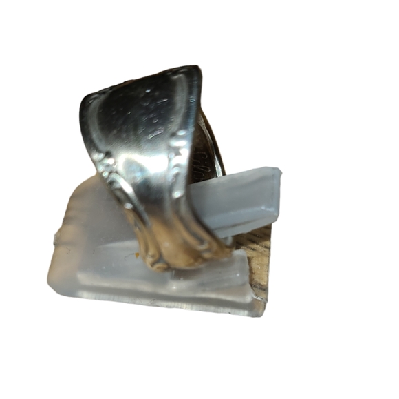 3/$30 Handmade Vintage Ornate Spoon Ring L4 - Picture 4 of 4